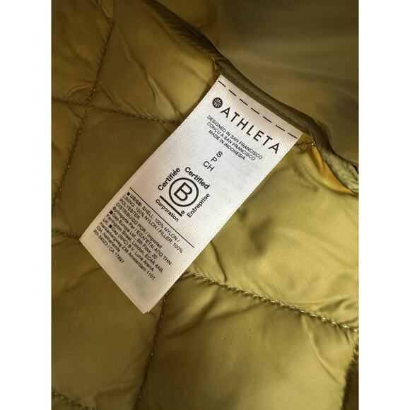 Athleta Whisper Featherless Vest Diamond Quilted Puffer Full Zip Women's Small - Picture 10 of 13